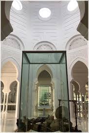 Tempat menarik di pekan pahang ini terletak di bekas kediaman residen british, yang dibina pada tahun 1929. Supermeng Malaya Trip Royale Pekan 10 Muzium Masjid Sultan Abdullah Galeri Pengangkutan Air