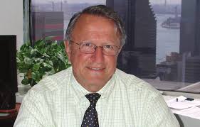 NJITfall03_26_40L01v2.qxd (Page 26)