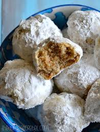 In mexico, and many hispanic households, christmas eve, or nochebuena super easy mexican wedding cookies are soft and buttery with almonds in every bite! The Best Snowball Cookies Or Russian Tea Cakes Or Mexican Wedding Cookies The Domestic Rebel
