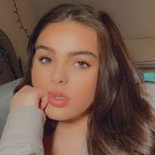 Mackenzie Beebe (mackenziebeebe)