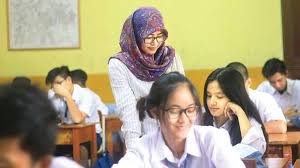 Dana bosnas yang diterima tiap sekolah bervariasi tergantung jumlah siswa di sekolah tersebut. Kode Etik Guru Indonesia Terhadap Siswa Paud Tk Sd Dst