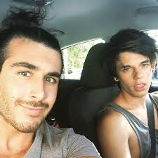 Oliver Kirby (@olivcrkirby)