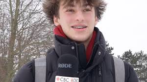 Windsor high school student leads Bill 5 protest