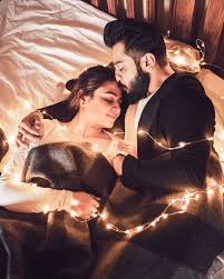 You might either require remote along with a camera or need to put. 30 Wedding Poses And Pre Wedding Photography Poses To Check Out Before Facing The Camera On Your Big Day Wedding Photography Wedding Blog