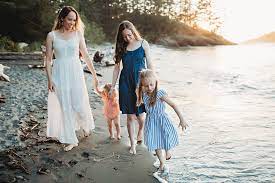 Family Beach Photo Outfit Ideas Blue And Pink Palette Forever 21 White Maxi Dress Beach Photo Outfits White Maxi Dresses Photo Outfit