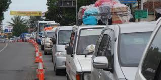 Dengan adanya larangan mudik untuk semua kalangan masyarakat, pemerintah berharap kebijakan itu efektif menekan kasus infeksi. W9i9l8oxptaz5m