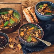 Recette De Bouillon De Boeuf Braise Legumes Et Clous De Girofles Bio Ducros Recette Bouillon De Boeuf Boeuf Braise Bouillon
