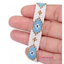 Bileklik Panosundaki Pin