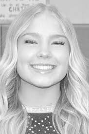 Dufault, Hodgkins, crowned