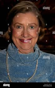 Julie elizabeth hi-res stock photography and images