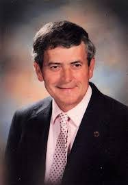 Dakota Roy's Instagram, Twitter & Facebook