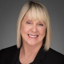 Susan Dacey's Instagram, Twitter & Facebook