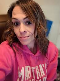 Deanna Lowman's Instagram, Twitter & Facebook