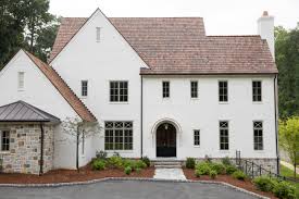 To find the best gray exterior paint for your home, consider the surrounding landscape and nearby architecture. Modern English Farmhouse Home Bunch Interior Design Ideas