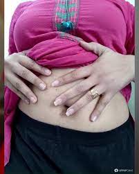 DreamBabee Navel fingering in office