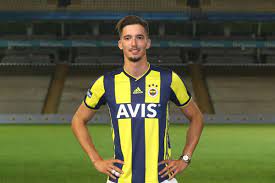 Kısaca hayatı ve biyografi bilgileri. Fenerbahce Nin Yeni Transferi Altay Bayindir Kimdir Goal Com
