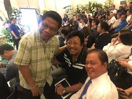 She has been advocating a change from a presidential form of government to a parliamentary form of government. Mav Gonzales On Twitter Look Among Those Who Attended Manong Joe Taruc S Wake Are Veteran Broadcasters Mike Enriquez Rey Langit And Noli De Castro Gmanews Https T Co Nkqlvz4byn