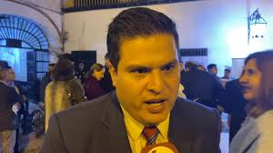 #N60noticias| El congresista Diego Bazán se pronunció sobre el mal estado  de las pistas en Trujillo y hizo hincapié en que la ciudad no estaba  preparada para el Festival Internacional de la Primavera ...