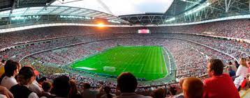 Wembley stadium (branded as wembley stadium connected by ee for sponsorship reasons) is a football stadium in wembley, london. Sezon 2017 18 Tottenhem Sygraet 27 Domashnih Igr Na Uembli