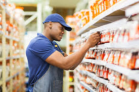 Réception marchandises mise en rayon (vigilance sur les dates de péremption de produits) facing des rayons rangement dans la réserve des produits accueil et encaissement clients entretien de l'espace de vente vous êtes dynamique, vous avez le sens du service à la clientèle envoyez nous votre candidature ! Employe Libre Service Employe Polyvalent Fiche Metier Offres D Emploi Bruce