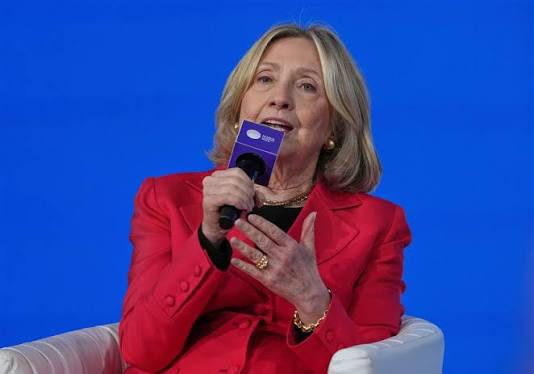 Hillary Clinton testifies she has no information on Epstein's crimes and  doesn't recall meeting him | The Blade