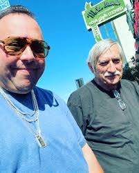 Greg Kindred's Instagram, Twitter & Facebook