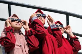 Pahami pada bagian deskripsi untuk membantu menuangkan ide dalam puisi Ciri Ciri Teks Laporan Hasil Observasi Halaman All Kompas Com