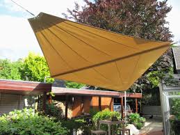 Gartengestaltung Ideen Sichtschutz Gewohnliche Terrasse Sichtschutz Ideen Stilvoll Bambus Garten Hauskatkuvat Wohnzimm With Images Outdoor Decor Patio Umbrella Patio