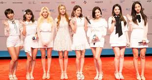 K Pop Sensation Momoland Members Dish On The Worst Part Of Being In A Girl Group Celebrities Female Girl Group Korean Idol