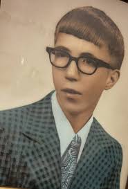 RICKY GENE DYER, 70, of Lavalette, W.Va., passed away Sunday, November 9,  2025, at Cabell Huntington Hospital. He was born September 2, 1955, in  Huntington, a son of the late Herbert and