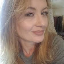 Dorinda Mckenzie's Instagram, Twitter & Facebook