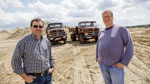 Sandpit Games For Adults Classic Tipper Trucks In Operation Roadstars