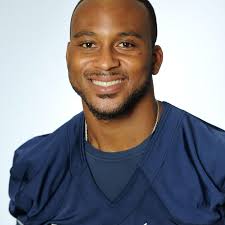 Ex-Watertown star a donor hero in Villanova campaign