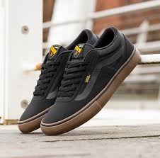 Black And Gum Vans Pin On Zapatos