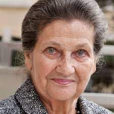 Simone veil is a french and global figure in women's rights, europe and the fight against antisemitism, the junior interior minister marlène schiappa wrote on twitter. Simone Veil Biographie Actualites Et Emissions France Culture