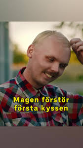 Upphetsningen blev för stor. 😂 #leifocbilly #svthumor #dejt #dejting  #dejta #dejtinglivet #fördig #tiktoksverige #kärlek #kyssas