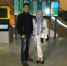 Ternyata ainul hadir dengan penampilan yang agak berani dengan mengenakan pakaian yang agak ketat sehingga menampakkan bentuk seluar dalamnya. 11 Tip Gaya Menawan Neelofa Dalam Suri Hati Mr Pilot Yang Anda Sendiri Boleh Cuba