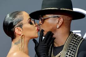 Crystal Smith Files for Divorce from R&B Singer Ne-Yo, Says He Fathered a  Child With Another Woman