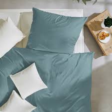 Microfaser bettwäsche aus polyester ist dank ihrer pfirsichartigen oberfläche besonders angenehm auf der haut. Enrico Coss Perkal Bettwasche Uni Aquamarin Gunstig Online Kaufen Bei Bettwaren Shop