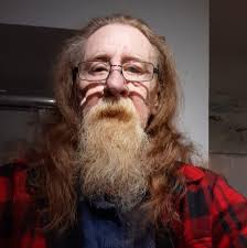 What is it like to live in Lakeside with lake access only and how to meet  people?