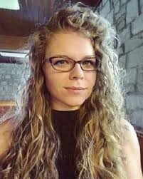 Taylor Poole's Instagram, Twitter & Facebook