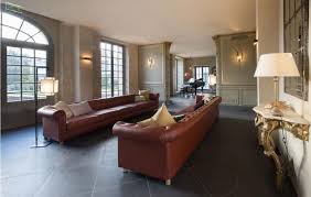 180 logements 155 studettes individuelles 10 studios pour couples 15 logements pour personnes à mobilité réduite. Chateau De Neuville A Neuville Sur Oise 95