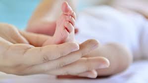 Acuerdo plantea licencia preventiva por tres meses. Postnatal De Emergencia La Oportunidad Del Gobierno Para Poner A Los Ninos Primero Diario Y Radio U Chile