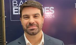 Professor Wilson Cabral destaca propostas para São José dos Campos em  debate