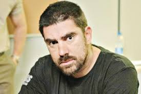 Marcelo Adnet é o rei dos personagens no 'Que Doha É Essa?'