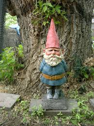 Pin By Sheri Snook On Gnomes Gnome Garden Gnomes Gnome Statues
