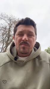 OBRZYDLIWY PROGRAM W TVN, KRZYWDZĄCY KOBIETY Telewizja, która to nadaje i  epatuje takimi treściami to patologia. Dwa zakompleksione indywidua, Tyszka  i Woliński, którzy traktują w ten sposób młode kobiety zachowują się jak