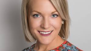 Business bulletins: Awards, promotions and new hires