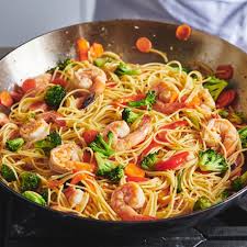 And they're so easy to prep: Healthy Easy Shrimp Lo Mein Recipe The Mom 100