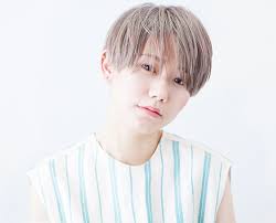 爽やかでヌケのあるショートマッシュ short haircatalog jp ヘアカタログ jp つぎのわたし選び マッシュショート 金髪 マッシュ ヘア